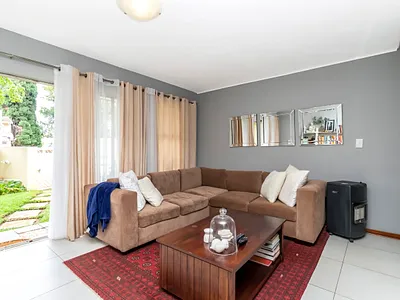2 Bedroom Apartment For Sale in Sandton - Wn2A.webp