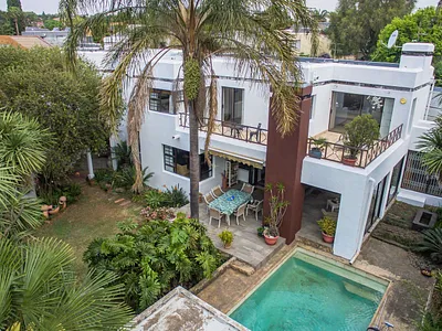 4 Bedroom House For Sale in Edenvale - LOQ4.webp
