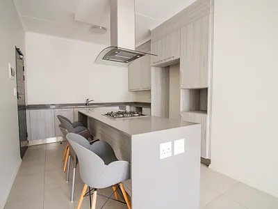 2 Bedroom Apartment For Sale in Midrand - xhtY.webp