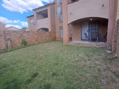 2 Bedroom Townhouse For Sale in Midrand - VcQl.webp