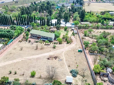 6 Bedroom House For Sale in Centurion - sm30.webp