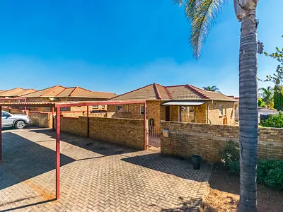2 Bedroom Townhouse For Sale in Centurion - QdPI.webp