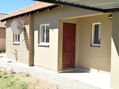 3 Bedroom House For Sale in Rustenburg - eCK4.webp