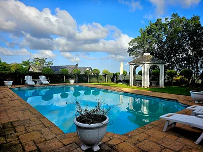 4 Bedroom House For Sale in Pinetown - 19c2.webp