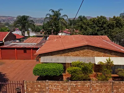 5 Bedroom House For Sale in Pretoria - aQFi.webp