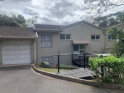 3 Bedroom Apartment To Rent in Durban - wWZ3.webp