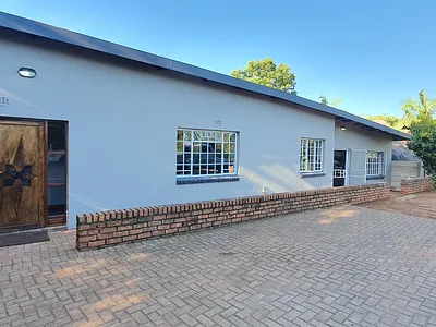 3 Bedroom House To Rent in Louis Trichardt - sHnk.webp