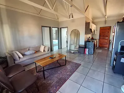 2 Bedroom Townhouse For Sale in Potchefstroom - 0PhG.webp