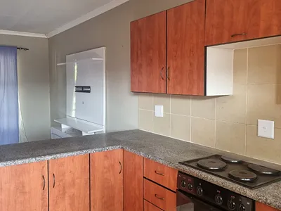 2 Bedroom Apartment To Rent in Witbank - jcLc.webp