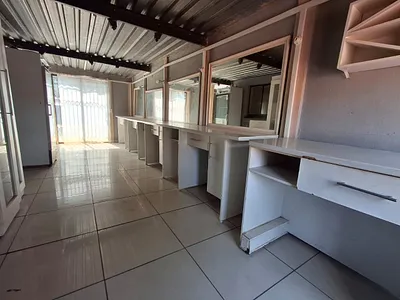 3 Bedroom House For Sale in Akasia - oMJ0.webp