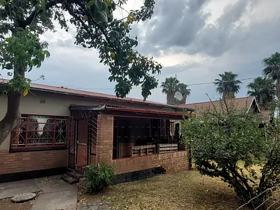 3 Bedroom House For Sale in Rustenburg - CCKl.webp