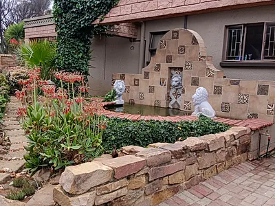 7 Bedroom House For Sale in Brakpan - hyku.webp