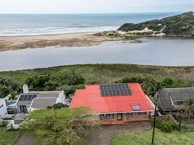 4 Bedroom House For Sale in Cintsa - img