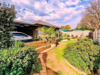 4 Bedroom House For Sale in Vanderbijlpark - zyrN.webp