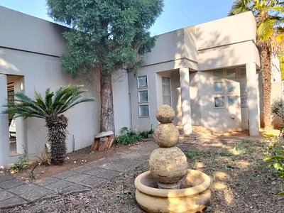 3 Bedroom Townhouse For Sale in Pretoria - AS2n.webp