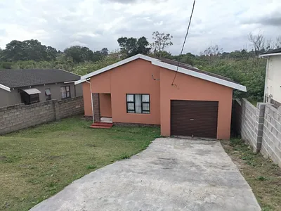 3 Bedroom House For Sale in East London - img