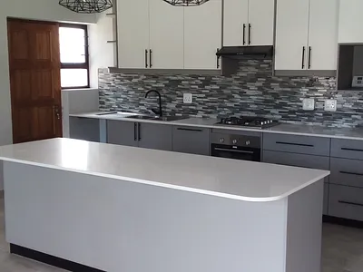 3 Bedroom Townhouse For Sale in Albertinia - WBnu.webp
