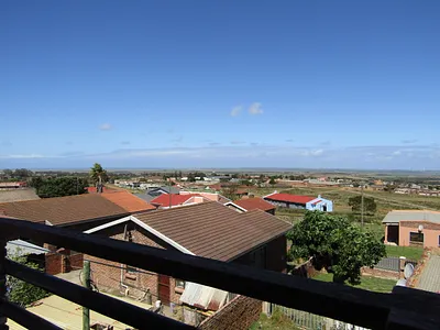 4 Bedroom House For Sale in Humansdorp - lI0d.webp