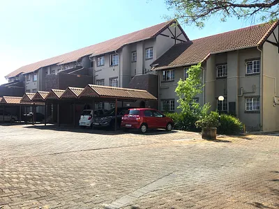 2 Bedroom Apartment For Sale in Pretoria - 72r4.webp