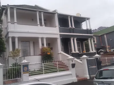 4 Bedroom House For Sale in Durban - L6yj.webp