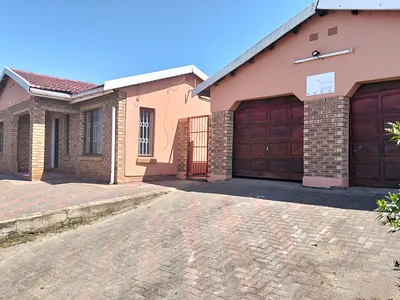5 Bedroom Apartment To Rent in Mthatha - img