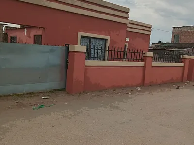 5 Bedroom House For Sale in Mossel Bay - BTVF.webp