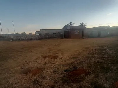 Vacant Land For Sale in Nigel - img
