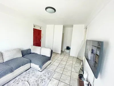 1 Bedroom Apartment For Sale in Durban - VYpk.webp