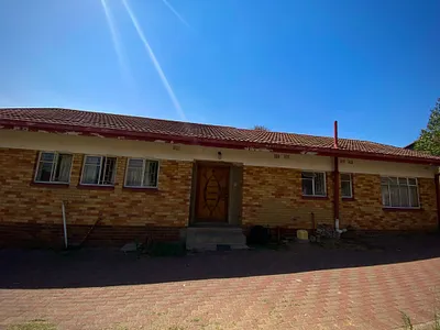 3 Bedroom House For Sale in Kriel - img