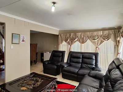 3 Bedroom House For Sale in Benoni - IlzA.webp