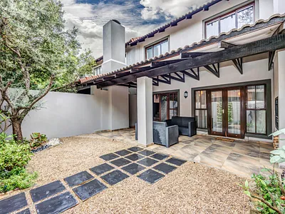 2 Bedroom Townhouse For Sale in Sandton - img