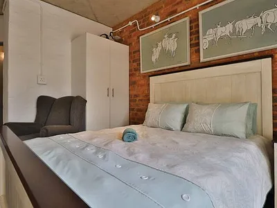 1 Bedroom Apartment For Sale in Johannesburg - img