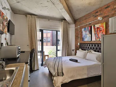 1 Bedroom Apartment For Sale in Johannesburg - rVqH.webp