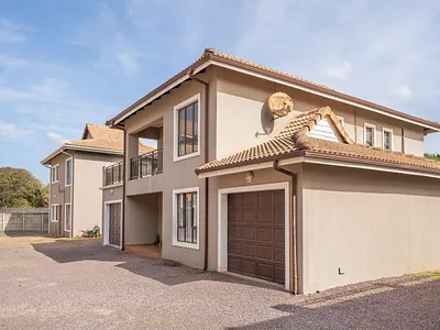 2 Bedroom Apartment For Sale in Amanzimtoti - tLBW.webp