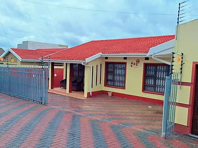 2 Bedroom House For Sale in East London - No0d.webp