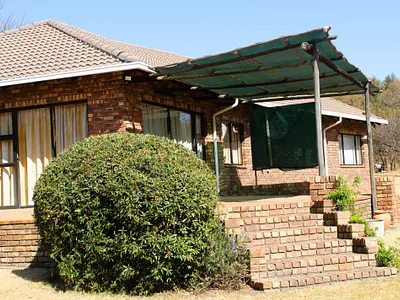 2 Bedroom House For Sale in Glen Austin, Midrand - q836.webp