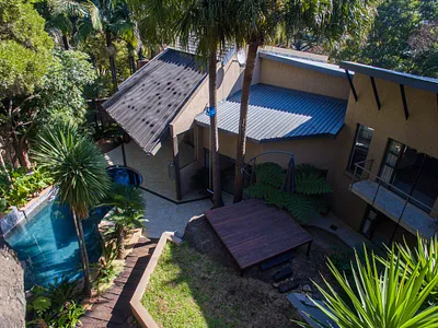 4 Bedroom House To Rent in Bedfordview - HaIU.webp