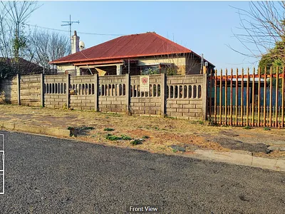 3 Bedroom House For Sale in Germiston - L6fg.webp