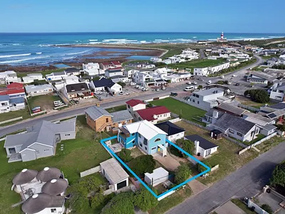 3 Bedroom House For Sale in Agulhas - O4Iy.webp