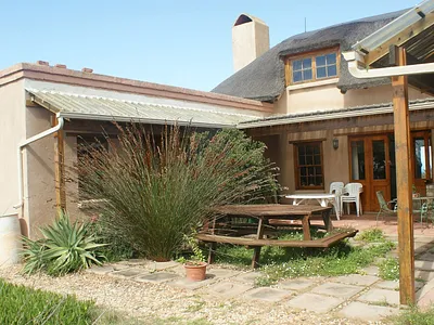 3 Bedroom House For Sale in Stilbaai West, Stilbaai - img