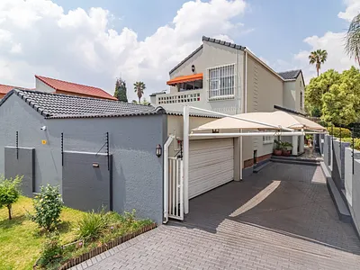 4 Bedroom House For Sale in Edenvale - img