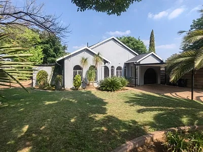 3 Bedroom House For Sale in Nigel - img