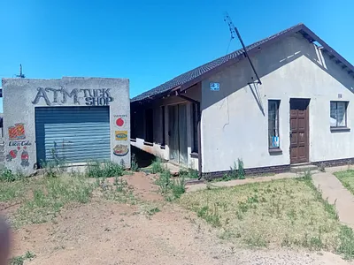 2 Bedroom House For Sale in Hendrina - img