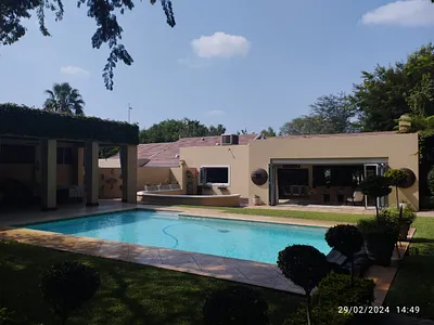 5 Bedroom House For Sale in Rustenburg - 8WOf.webp