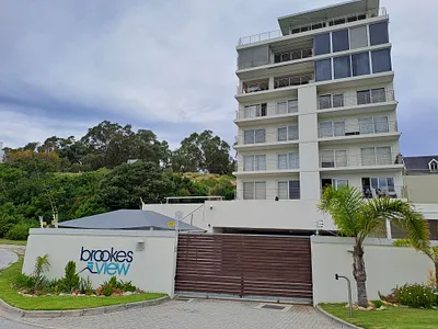 2 Bedroom Apartment To Rent in Port Elizabeth - img