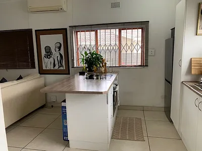 1 Bedroom Apartment To Rent in Pinetown - XMSk.webp