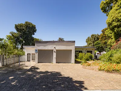 4 Bedroom House For Sale in Bellville - img