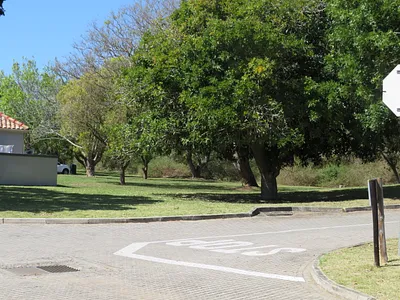 Vacant Land For Sale in East London - img
