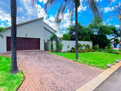 4 Bedroom House For Sale in Pretoria - nSry.webp