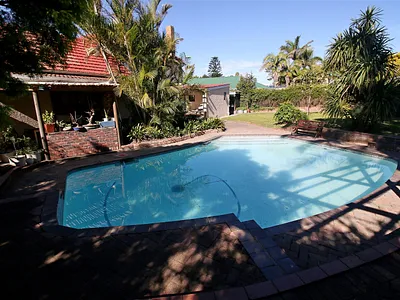 5 Bedroom House For Sale in East London - O3ZZ.webp